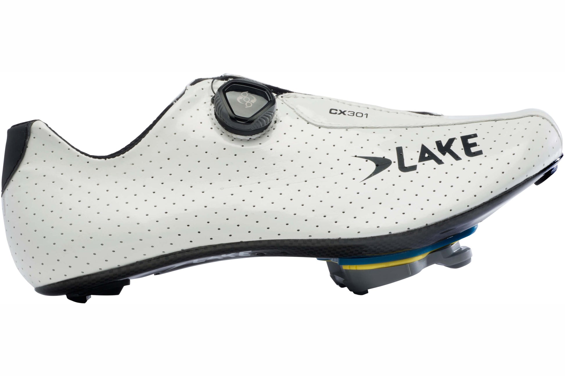 BikeFit Cleat Wedge - LOOK/Shimano Compatible Single Wedge - cycling shoe shown from the side with wedge installed under cleat